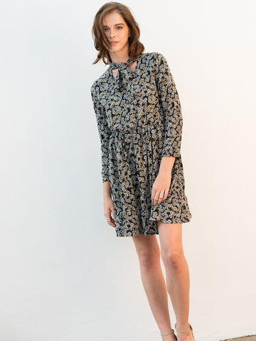 Tie-neck Daisy Dress